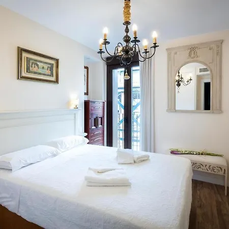 El Balcon Del Cesar Apartment